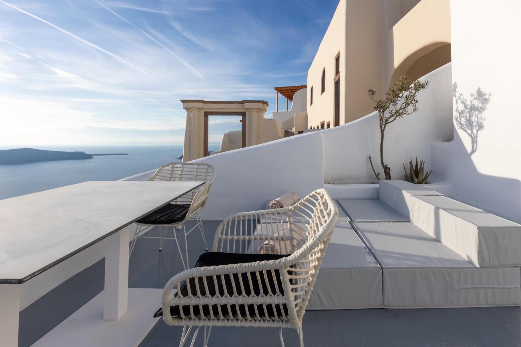 Heavens Edge Hotel อิเมโรวิยอน ภายนอก รูปภาพ