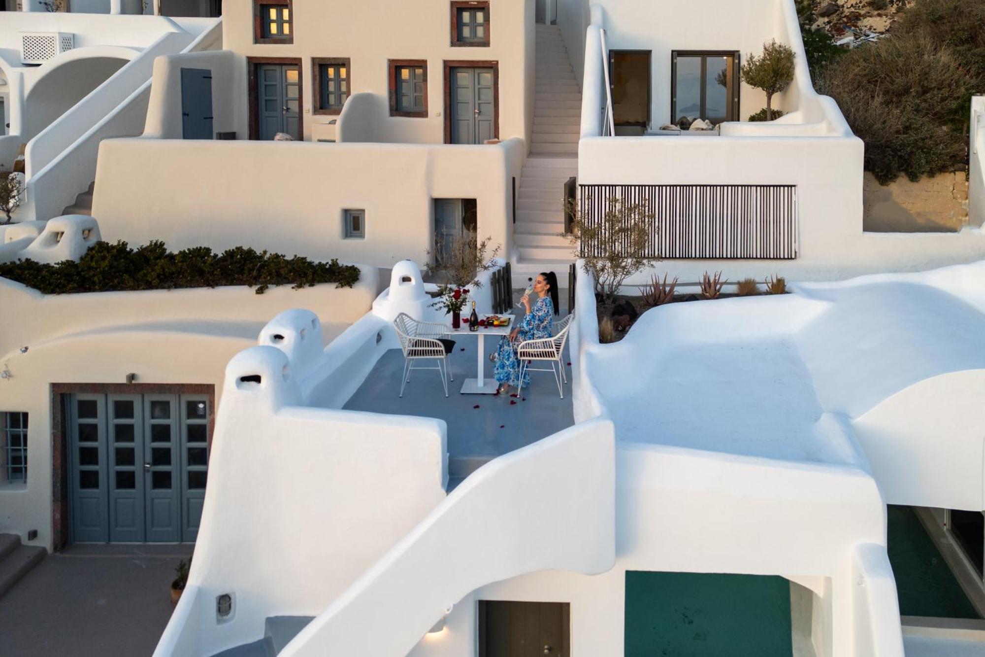 Heavens Edge Hotel อิเมโรวิยอน ภายนอก รูปภาพ
