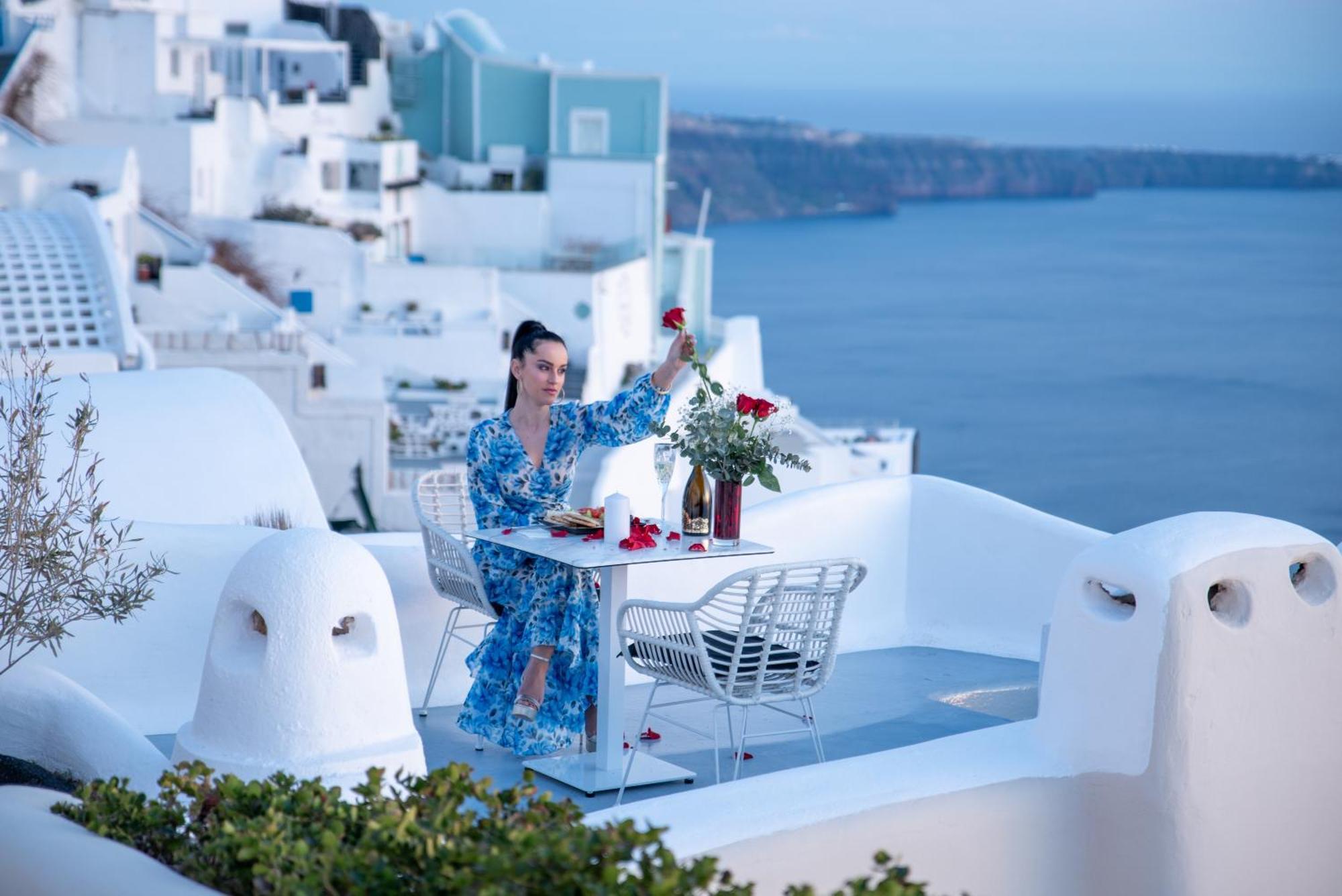 Heavens Edge Hotel อิเมโรวิยอน ภายนอก รูปภาพ