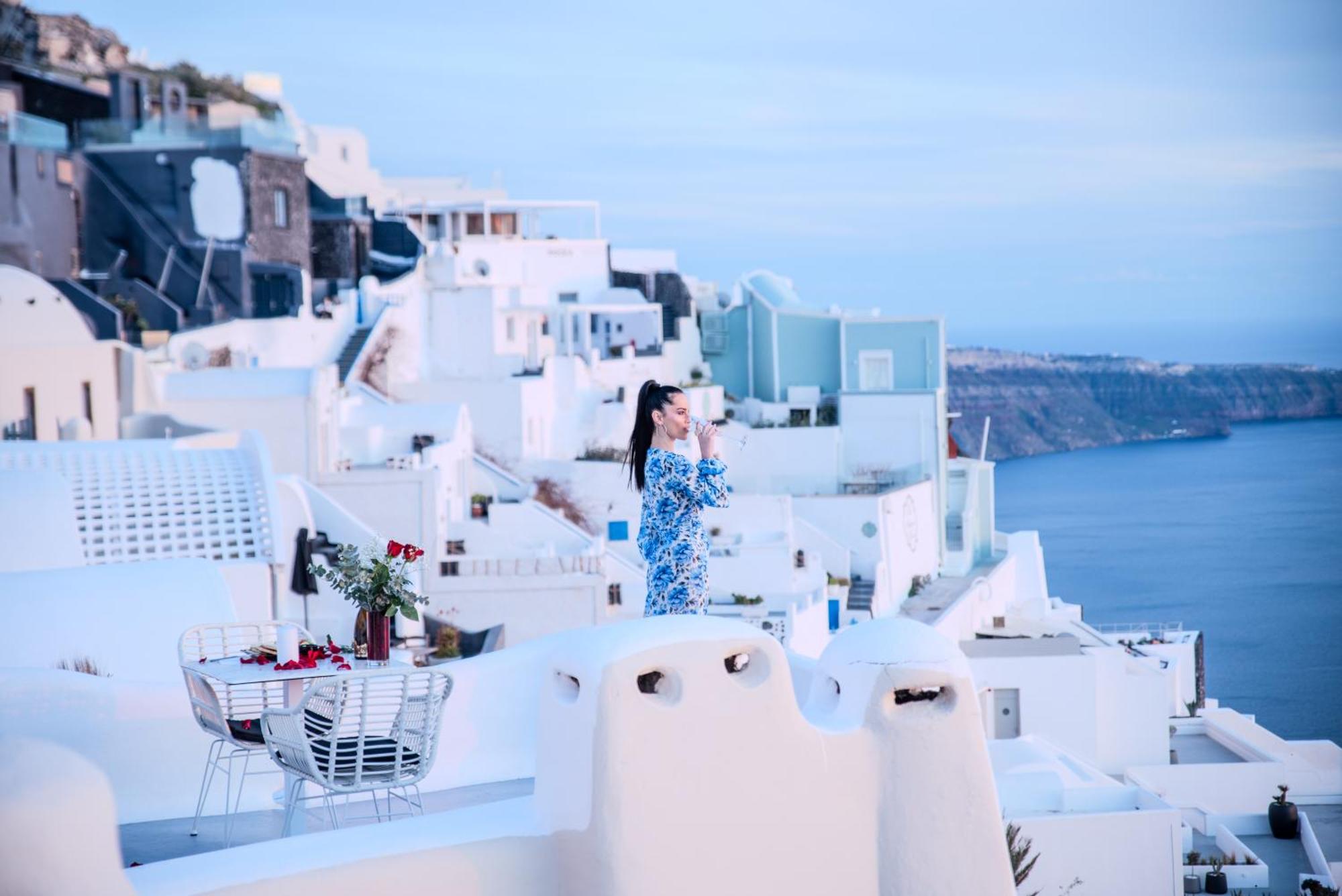 Heavens Edge Hotel อิเมโรวิยอน ภายนอก รูปภาพ
