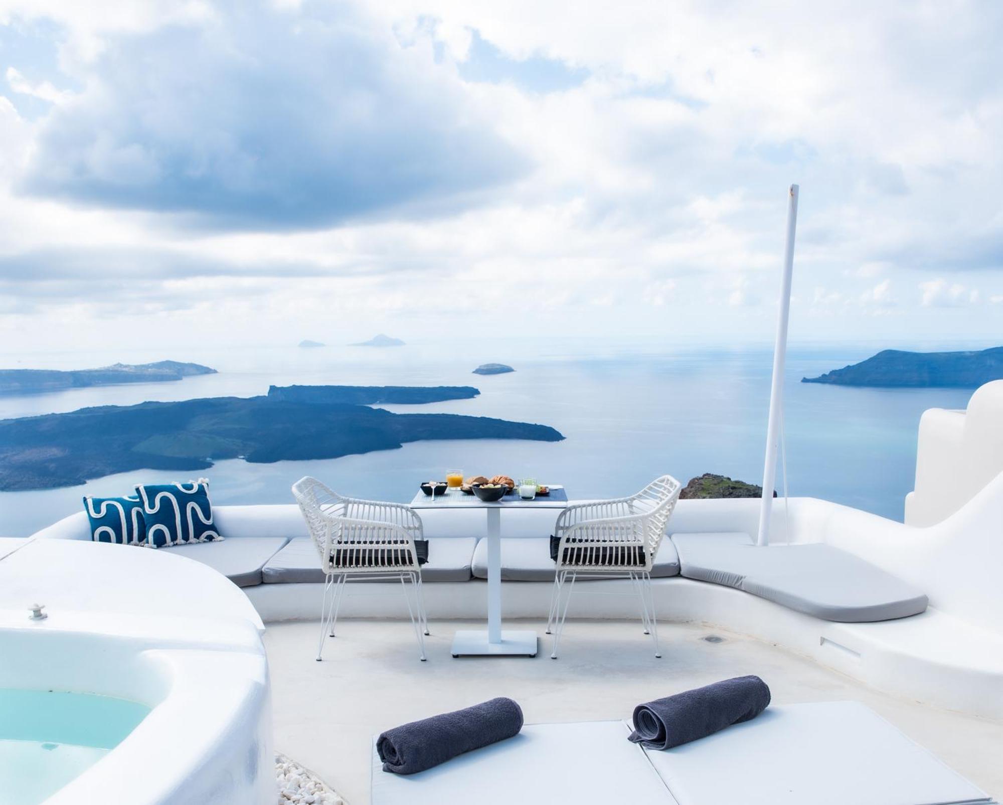 Heavens Edge Hotel อิเมโรวิยอน ภายนอก รูปภาพ