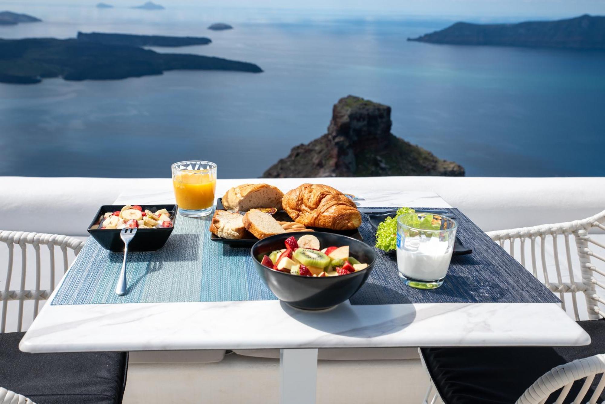 Heavens Edge Hotel อิเมโรวิยอน ภายนอก รูปภาพ