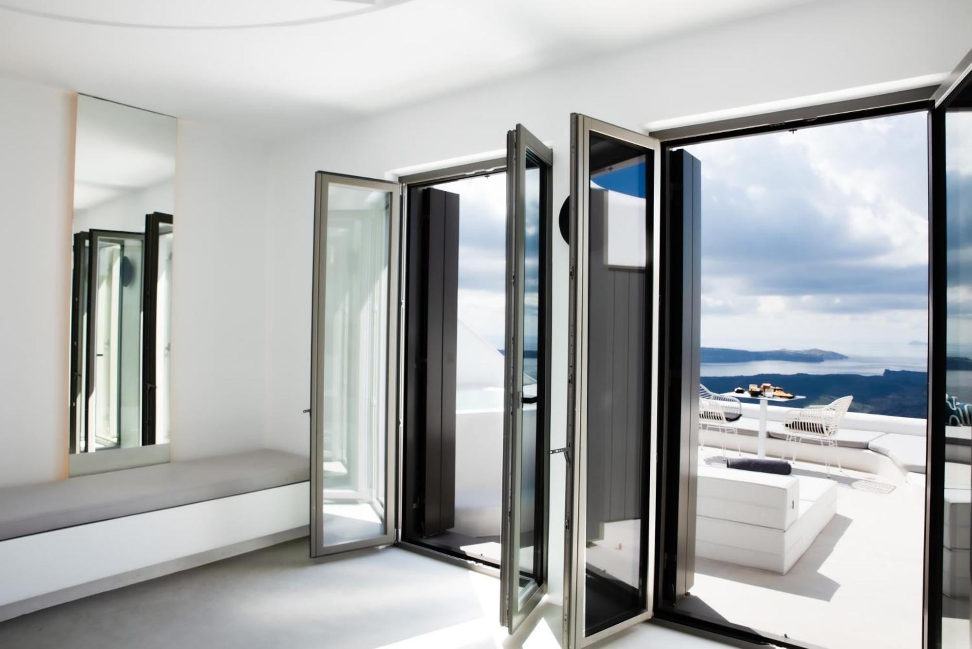 Heavens Edge Hotel อิเมโรวิยอน ภายนอก รูปภาพ